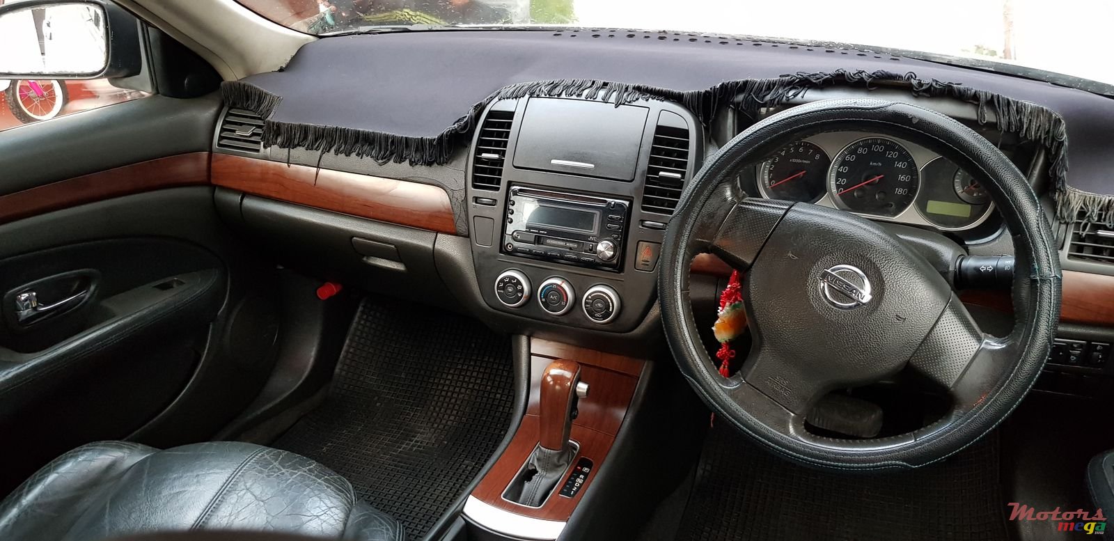 2006' Nissan Bluebird photo #6