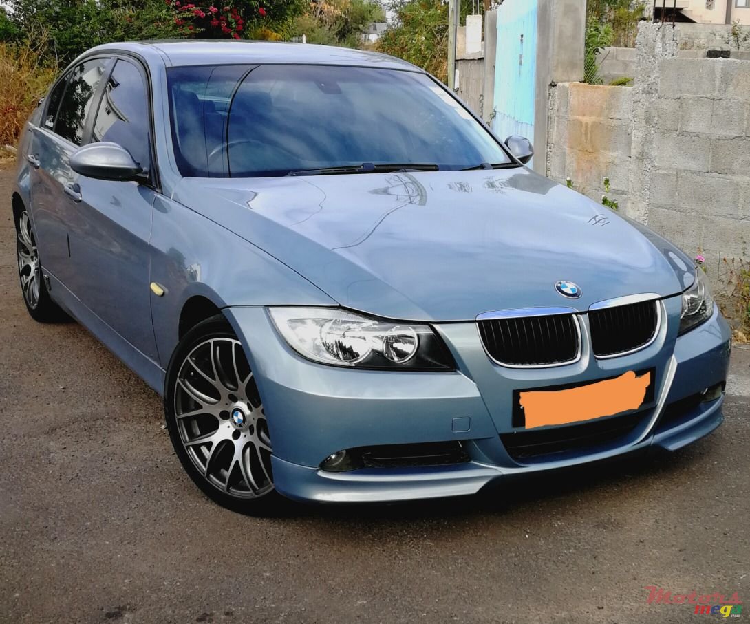 2005' BMW 320 E 90 photo #1