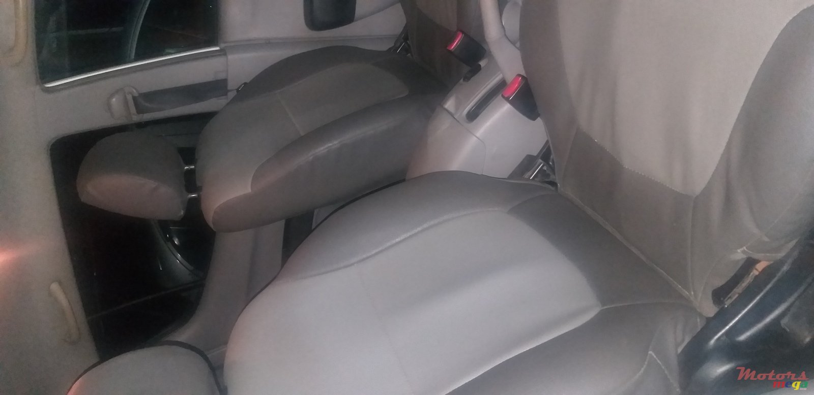 2008' Mitsubishi L 200 photo #4