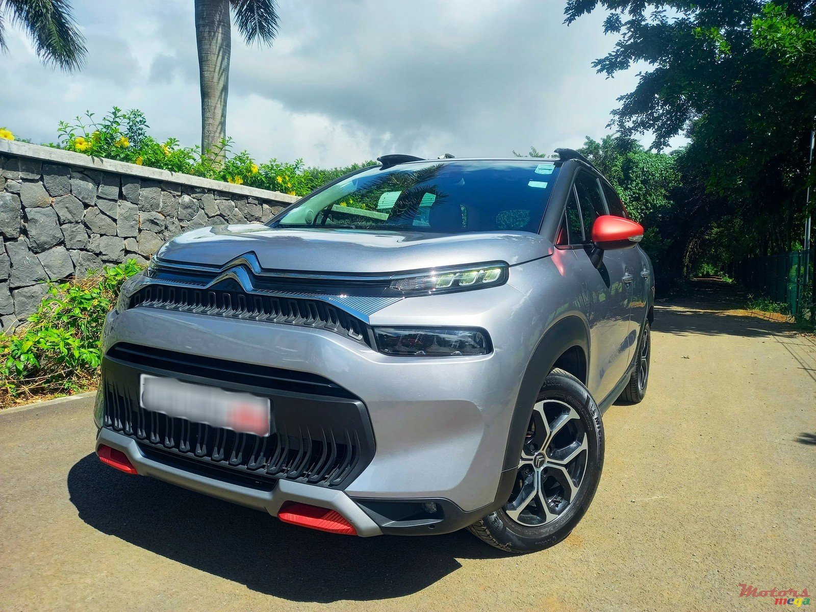 2022' Citroen C3 Aircross 1.2 photo #1