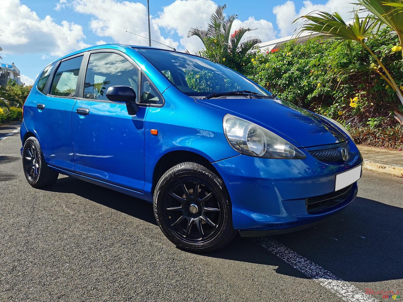 2008' Honda Jazz photo #2