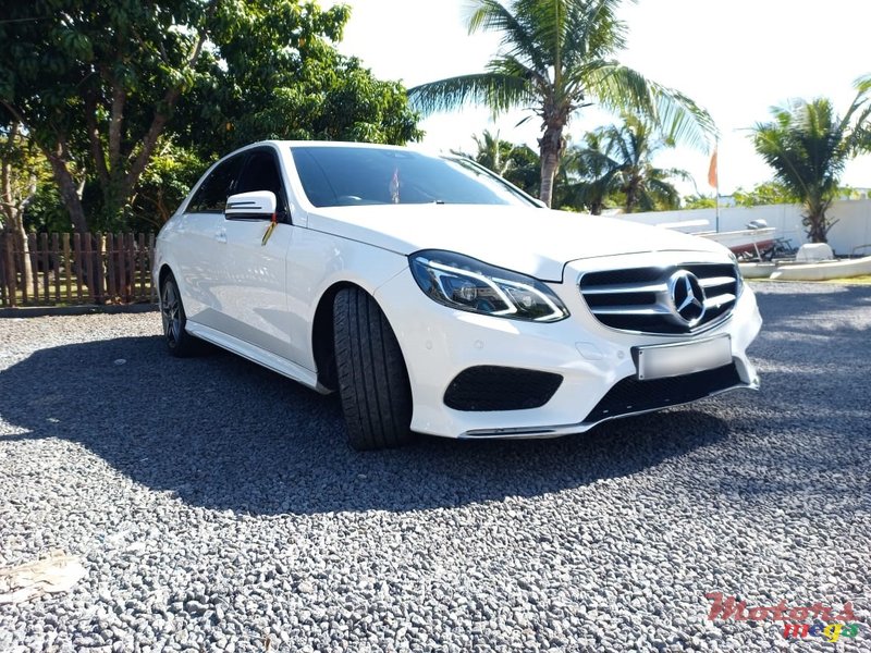 2014' Mercedes-Benz E 250 photo #2