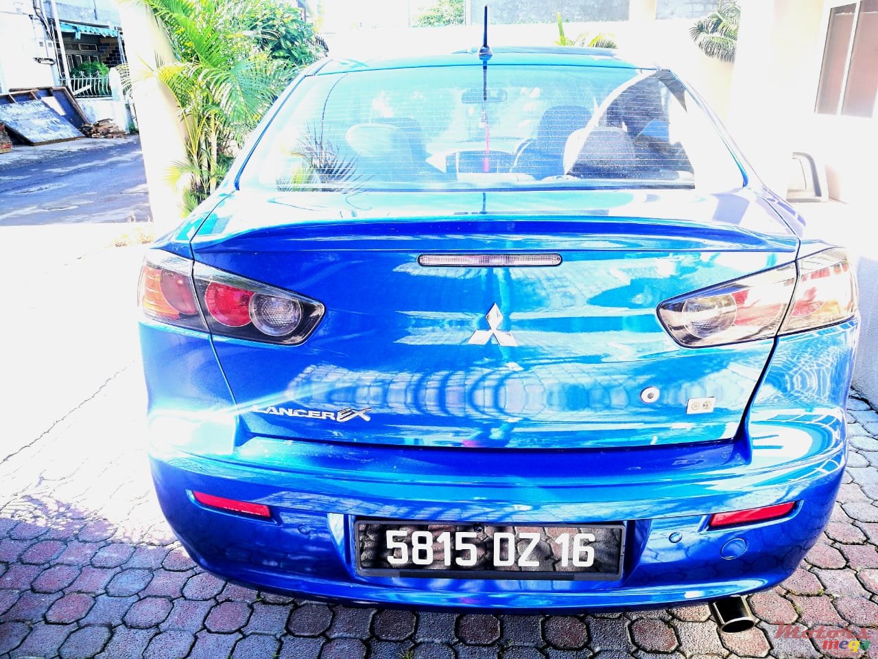 2016' Mitsubishi Lancer photo #5