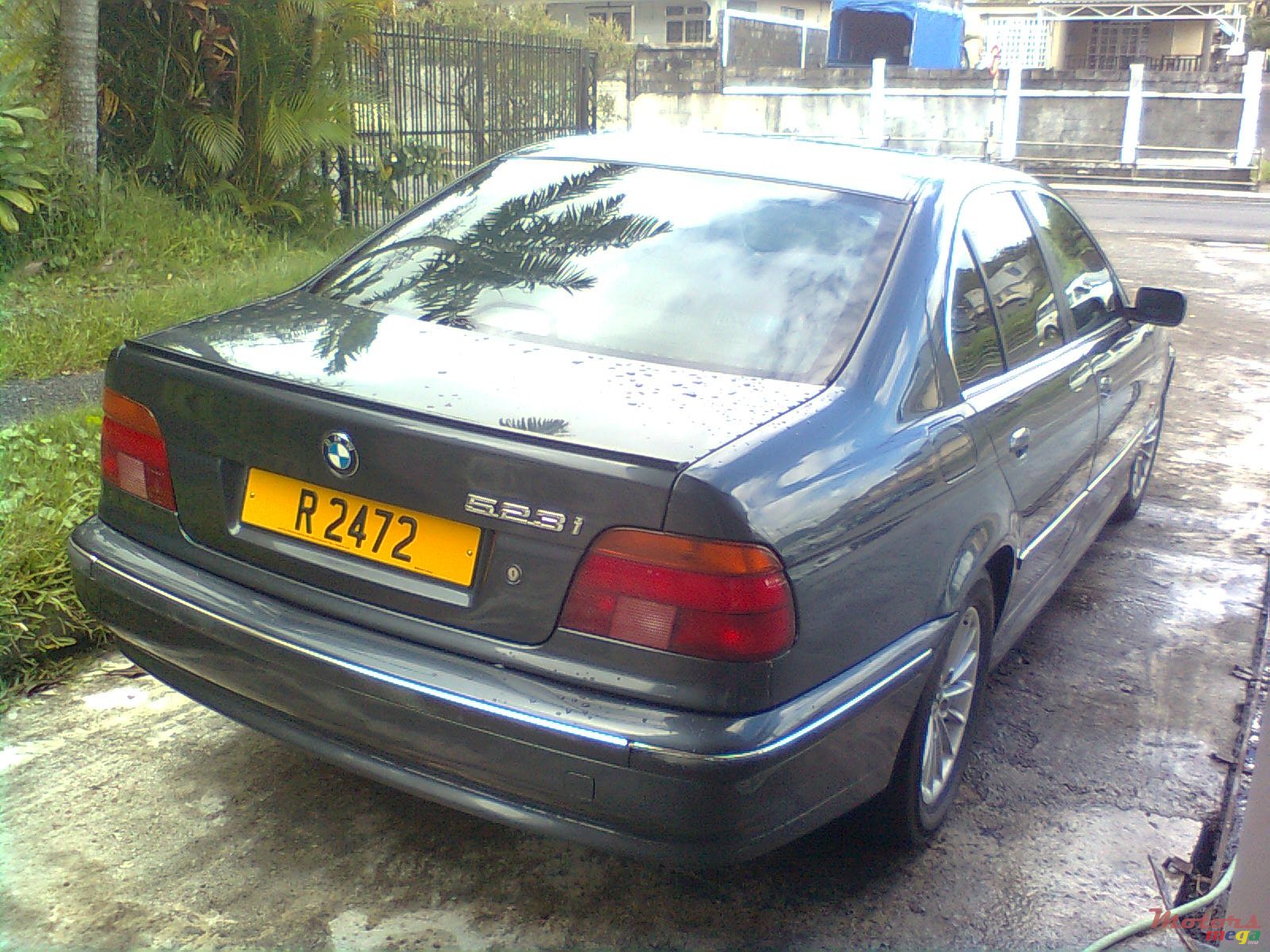 1999' BMW 523 photo #3
