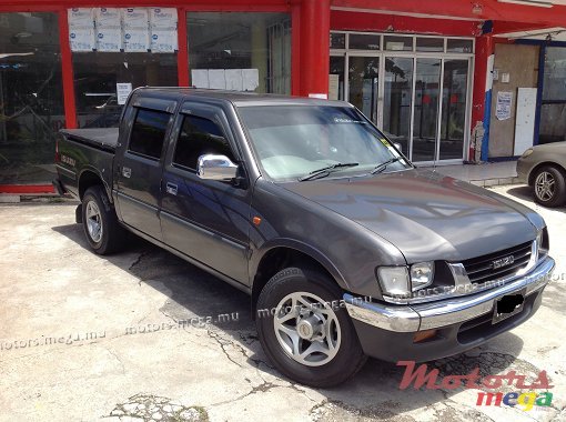 1998' Isuzu Japan photo #1