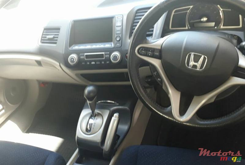 2008' Honda Civic photo #3