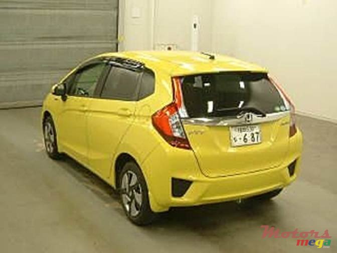 2015' Honda Fit photo #2