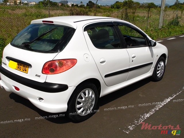 2004' Peugeot 206 photo #4