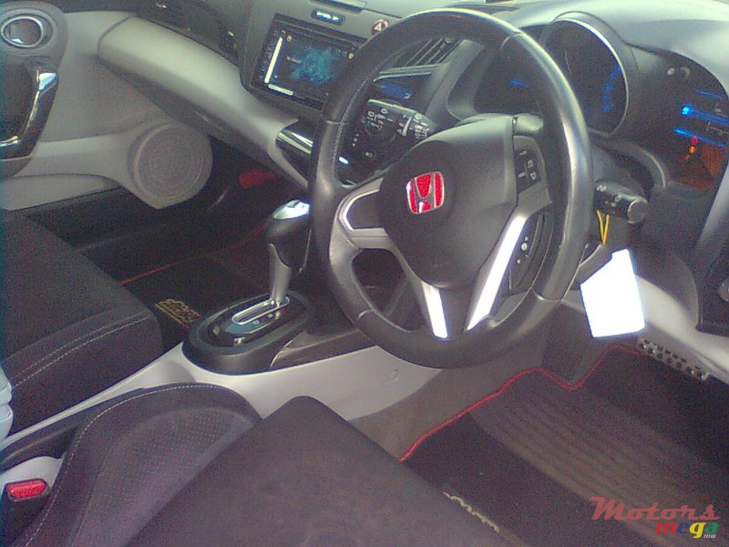 2010' Honda CR-Z photo #1