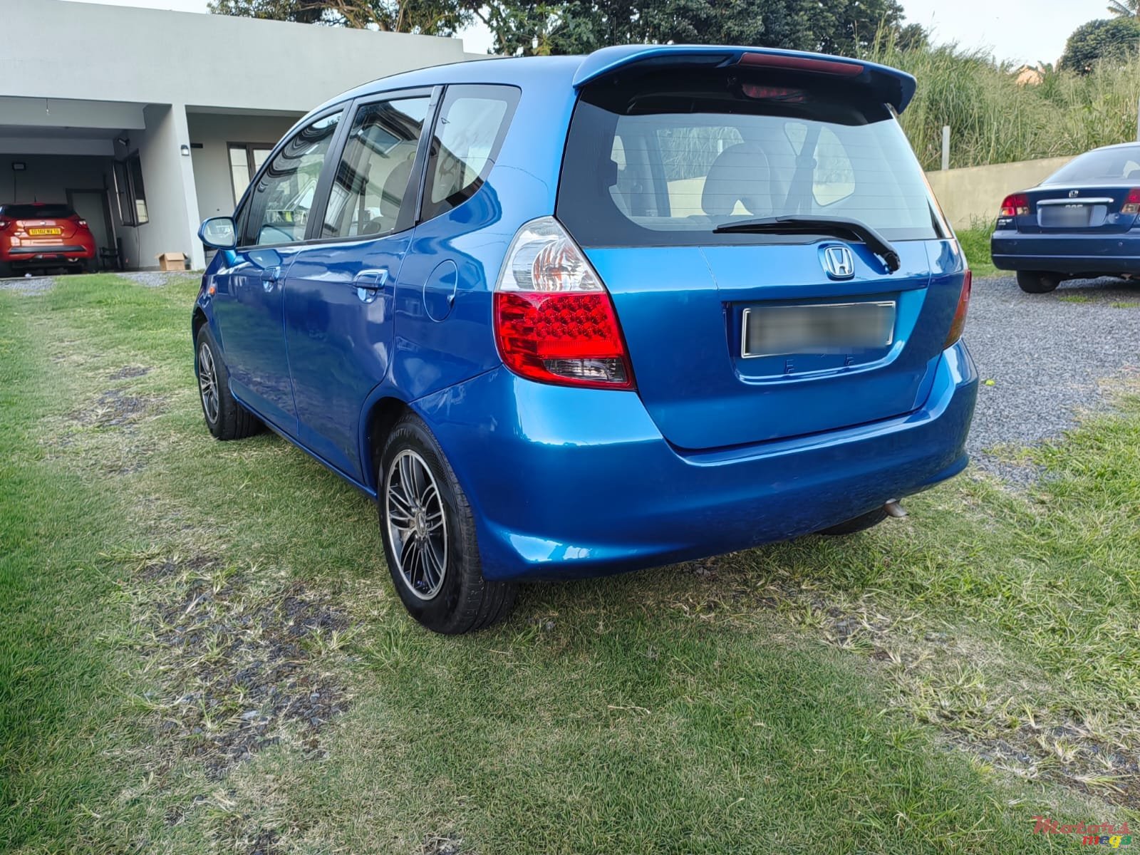 2005' Honda Fit photo #2