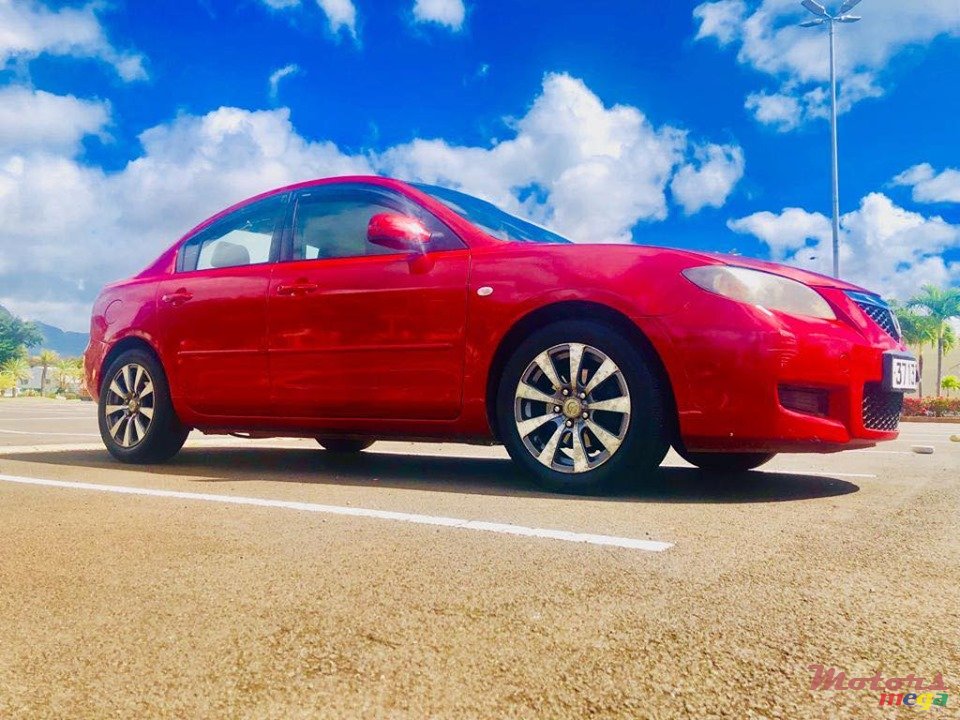 2005' Mazda 3 photo #3