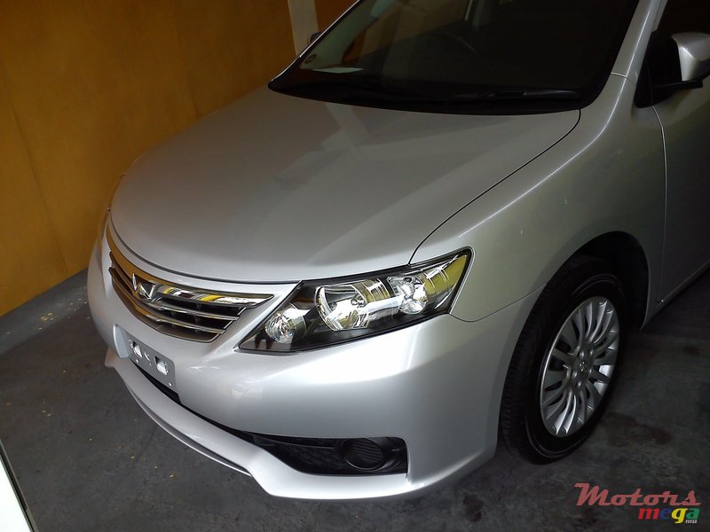 2013' Toyota ALLION photo #2