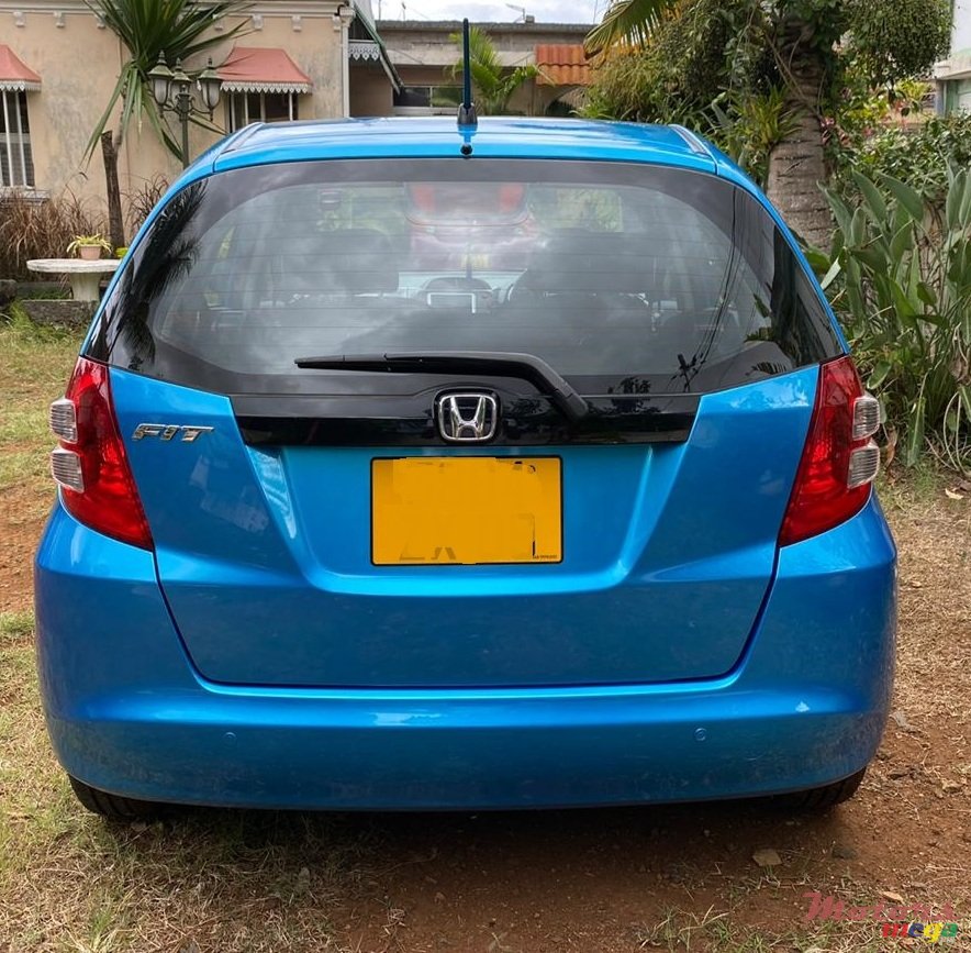 2009' Honda Fit photo #2