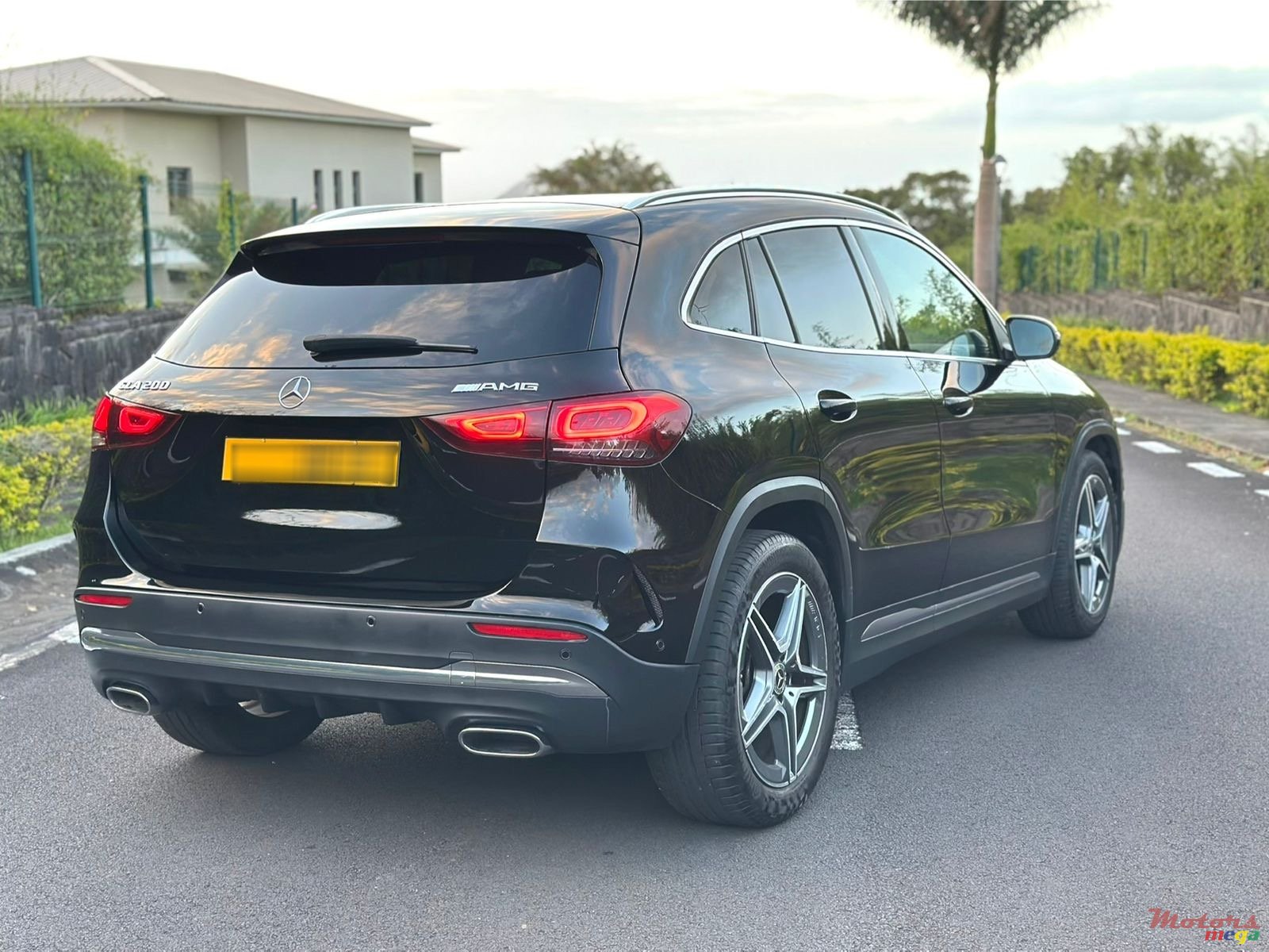 2022' Mercedes-Benz GLA200 photo #4