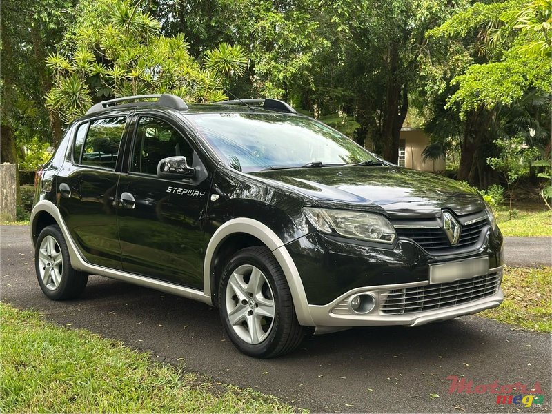 2016' Renault Sandero StepWay photo #1