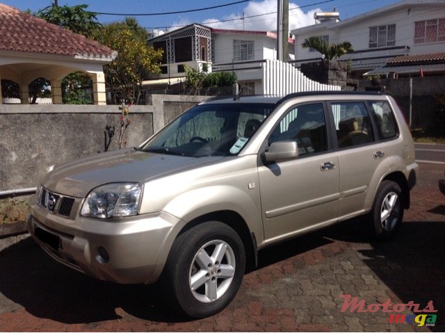 2006' Nissan X-Trail photo #1