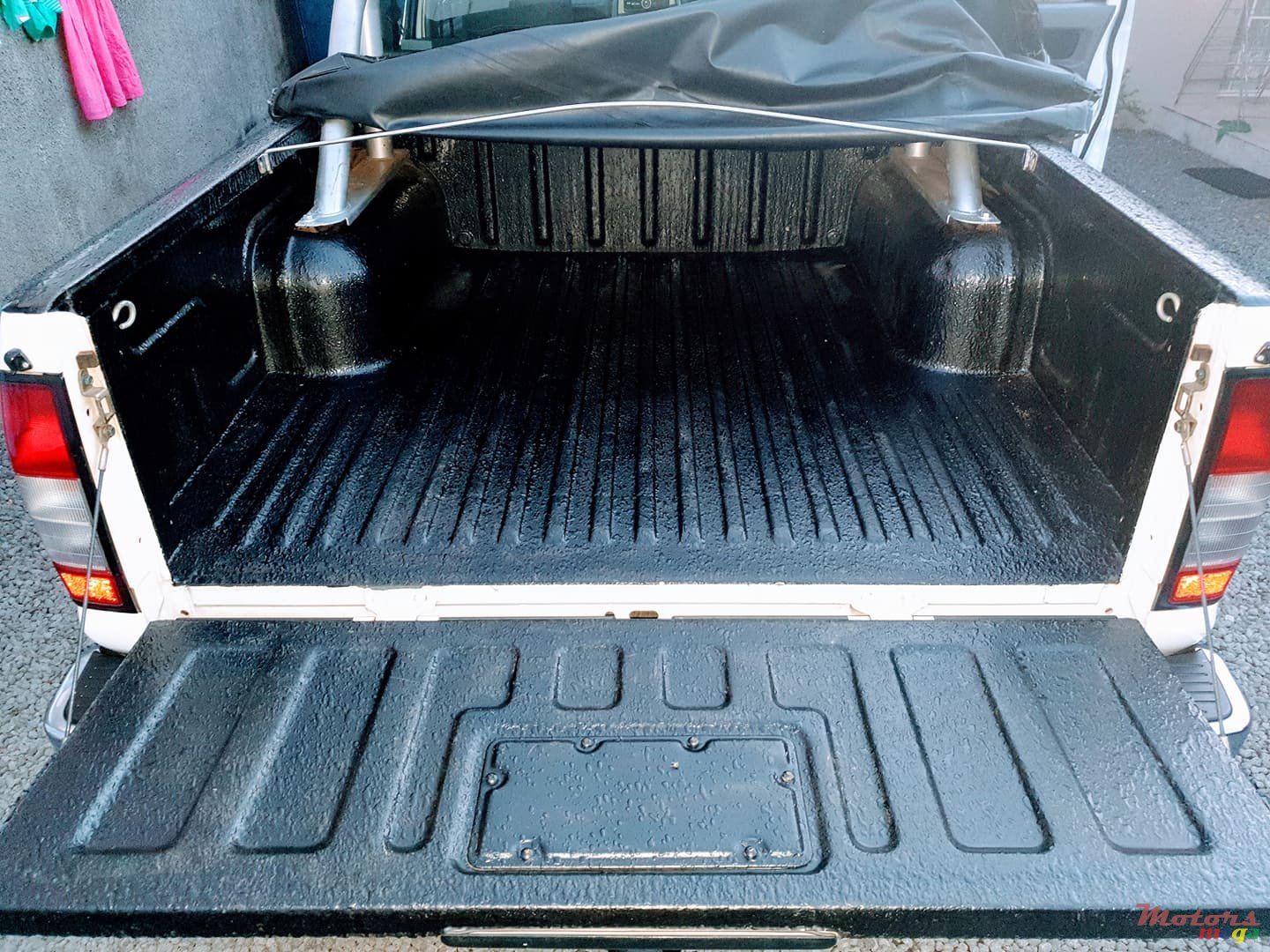 2017' Nissan Hardbody NP 300 photo #6