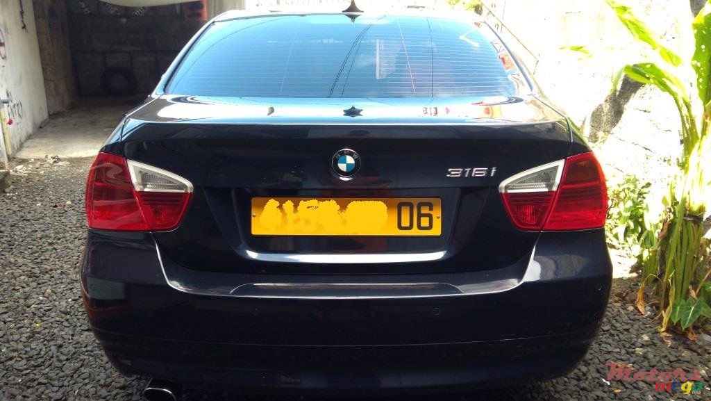 2006' BMW 316 photo #2