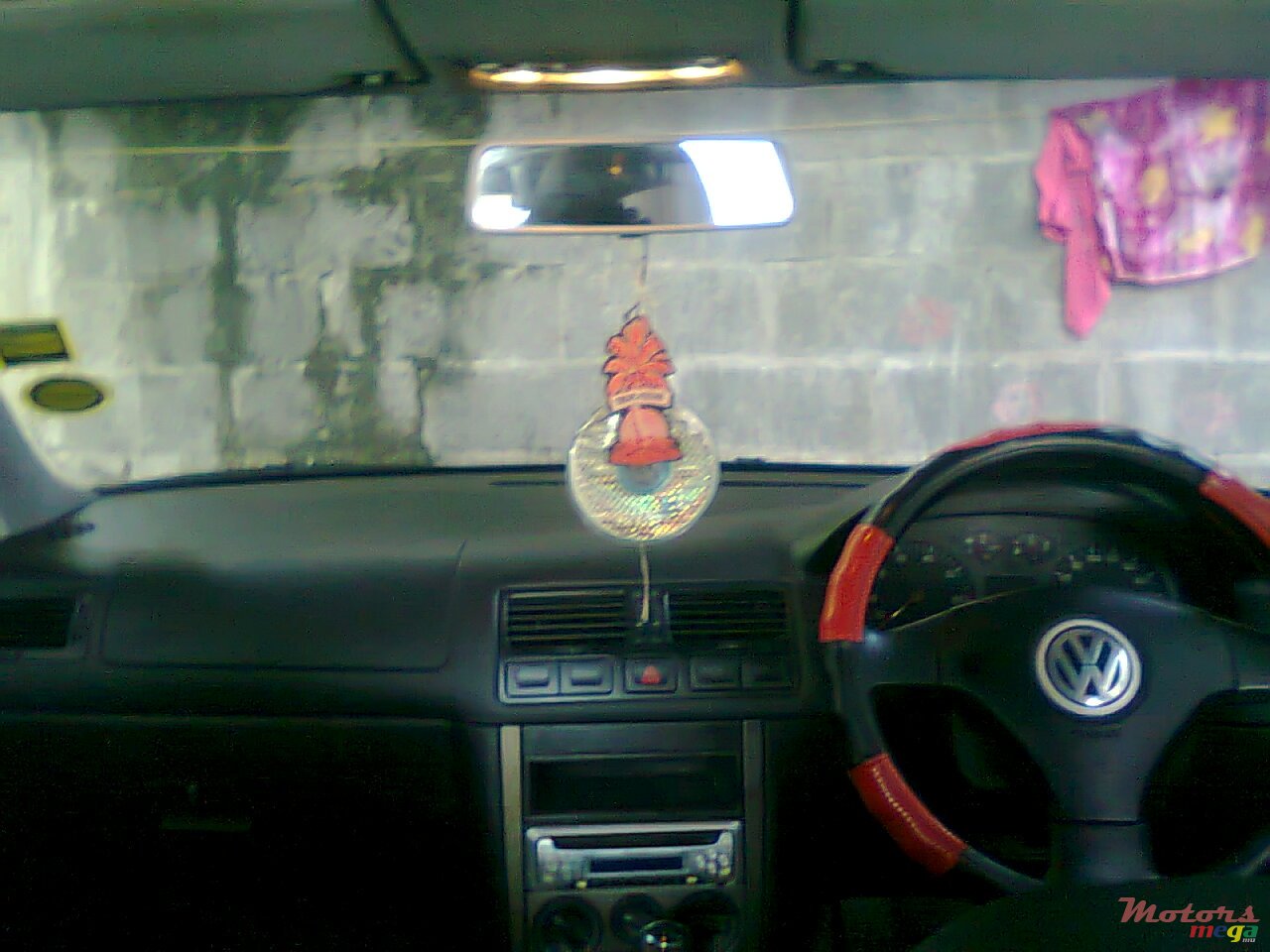 2004' Volkswagen Bora photo #3