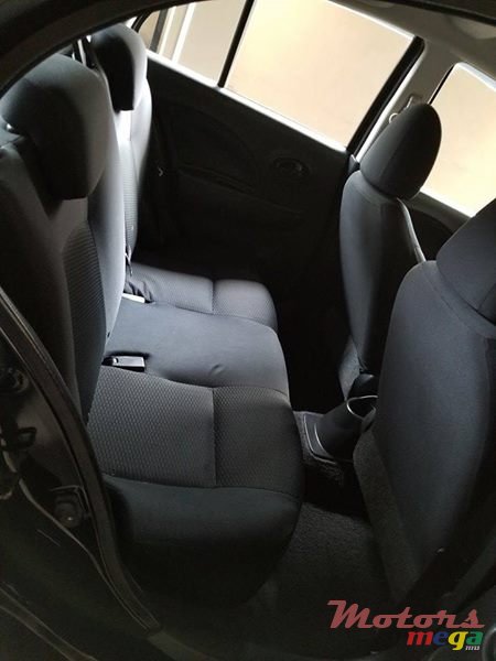 2013' Nissan March photo #4