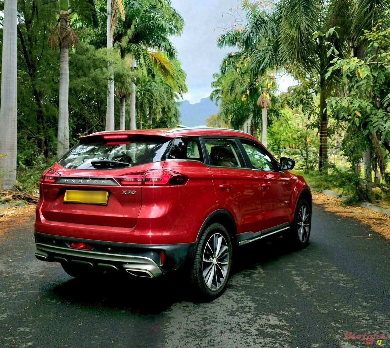 2021' Proton X70 Premium Turbo photo #4