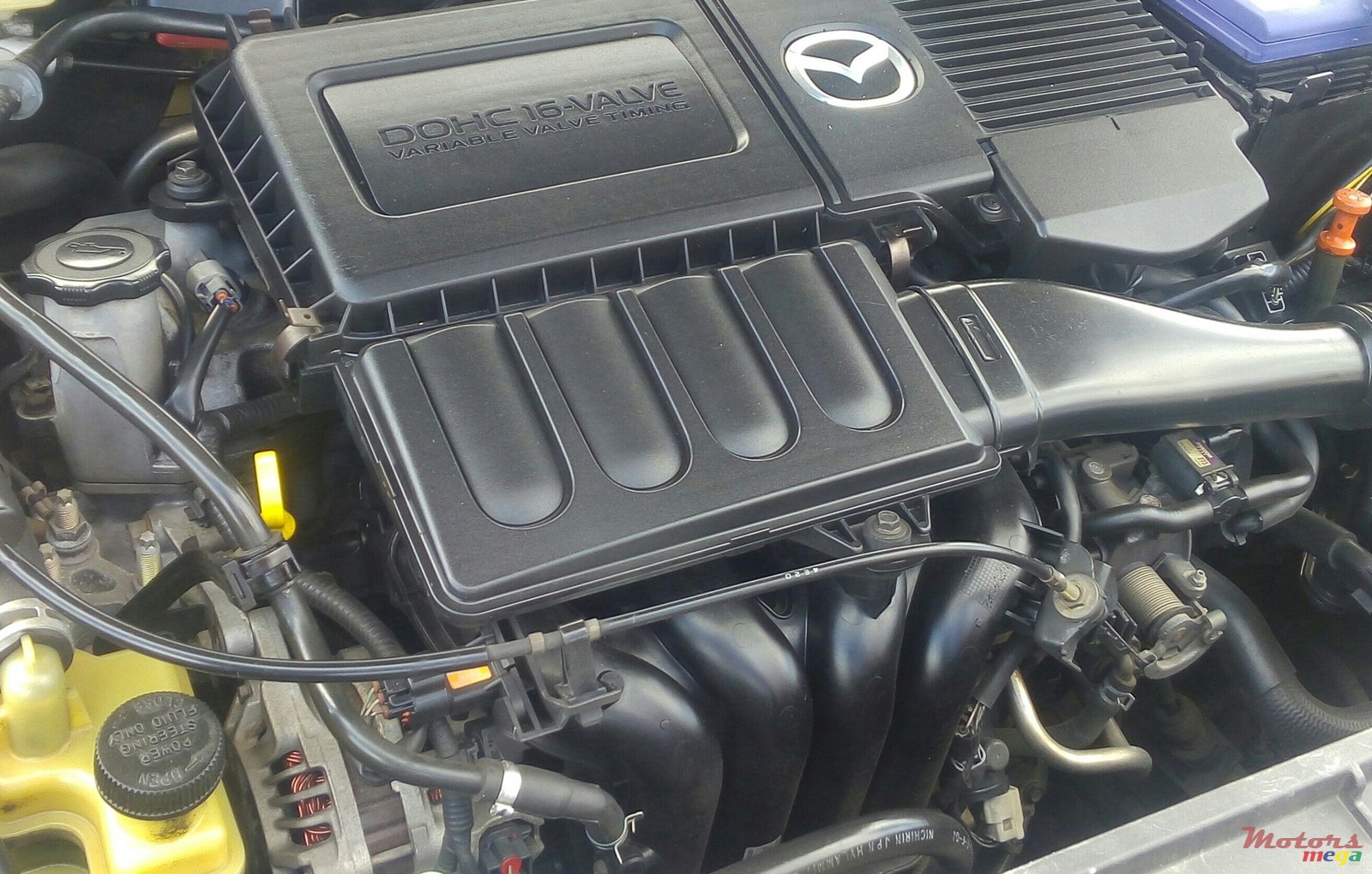 2004' Mazda photo #5