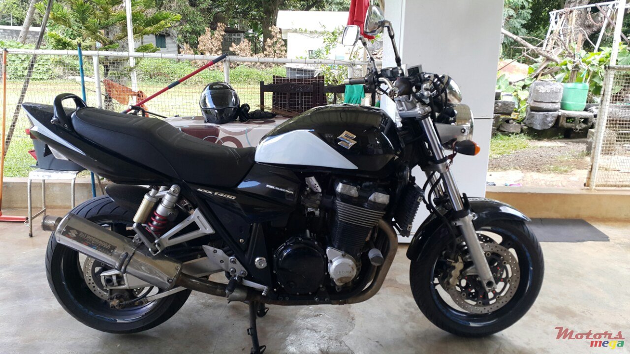 2005' Suzuki photo #2