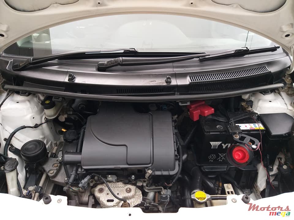 2008' Toyota Vitz [1000cc AUTO ] photo #6