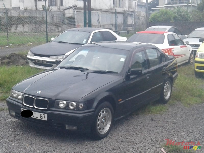 1997' BMW 318 or exchange photo #1