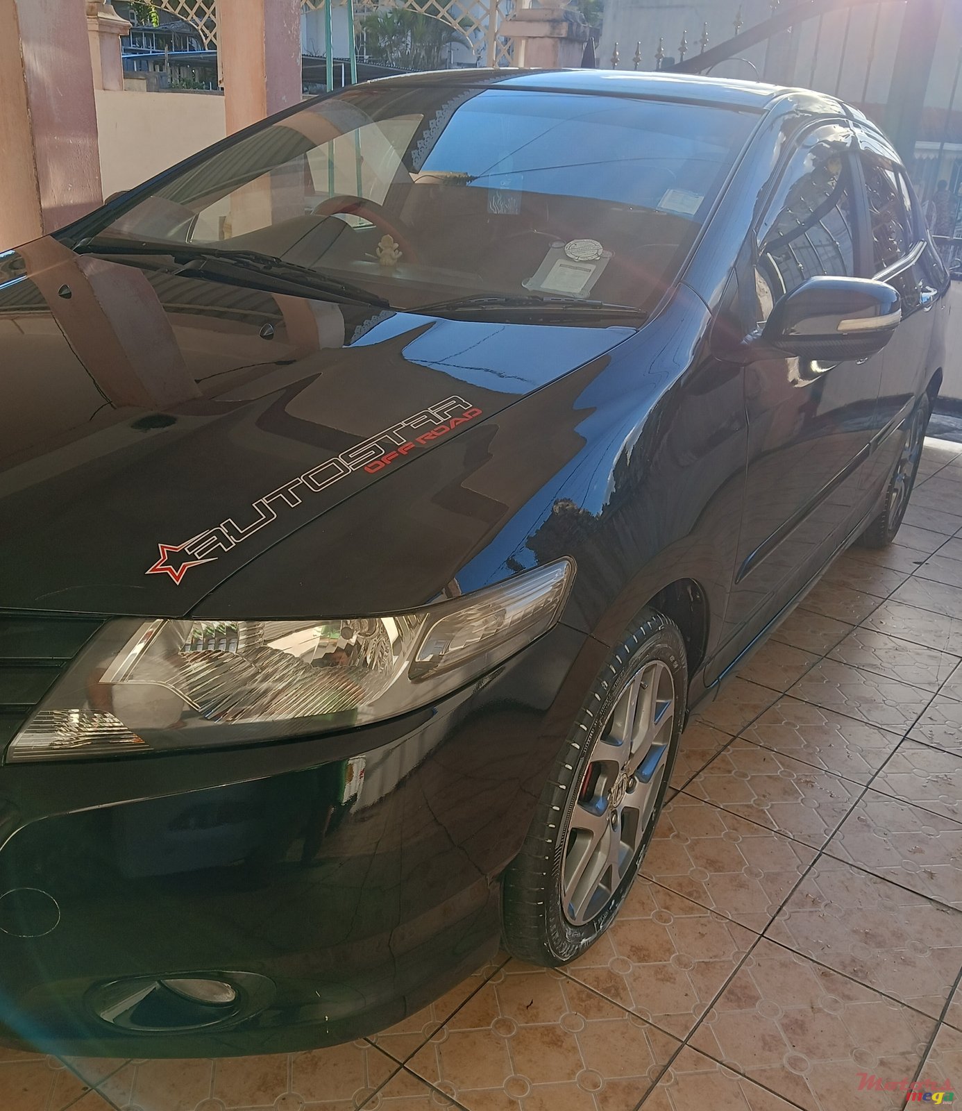 2010' Honda City photo #5