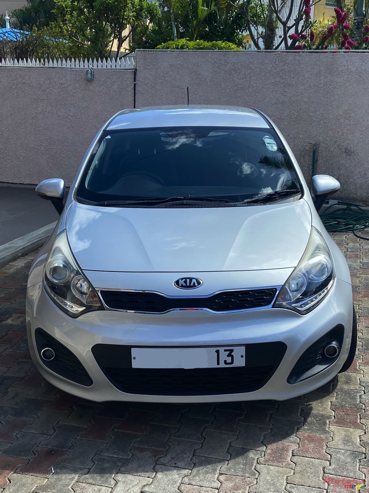 2013' Kia Rio photo #2