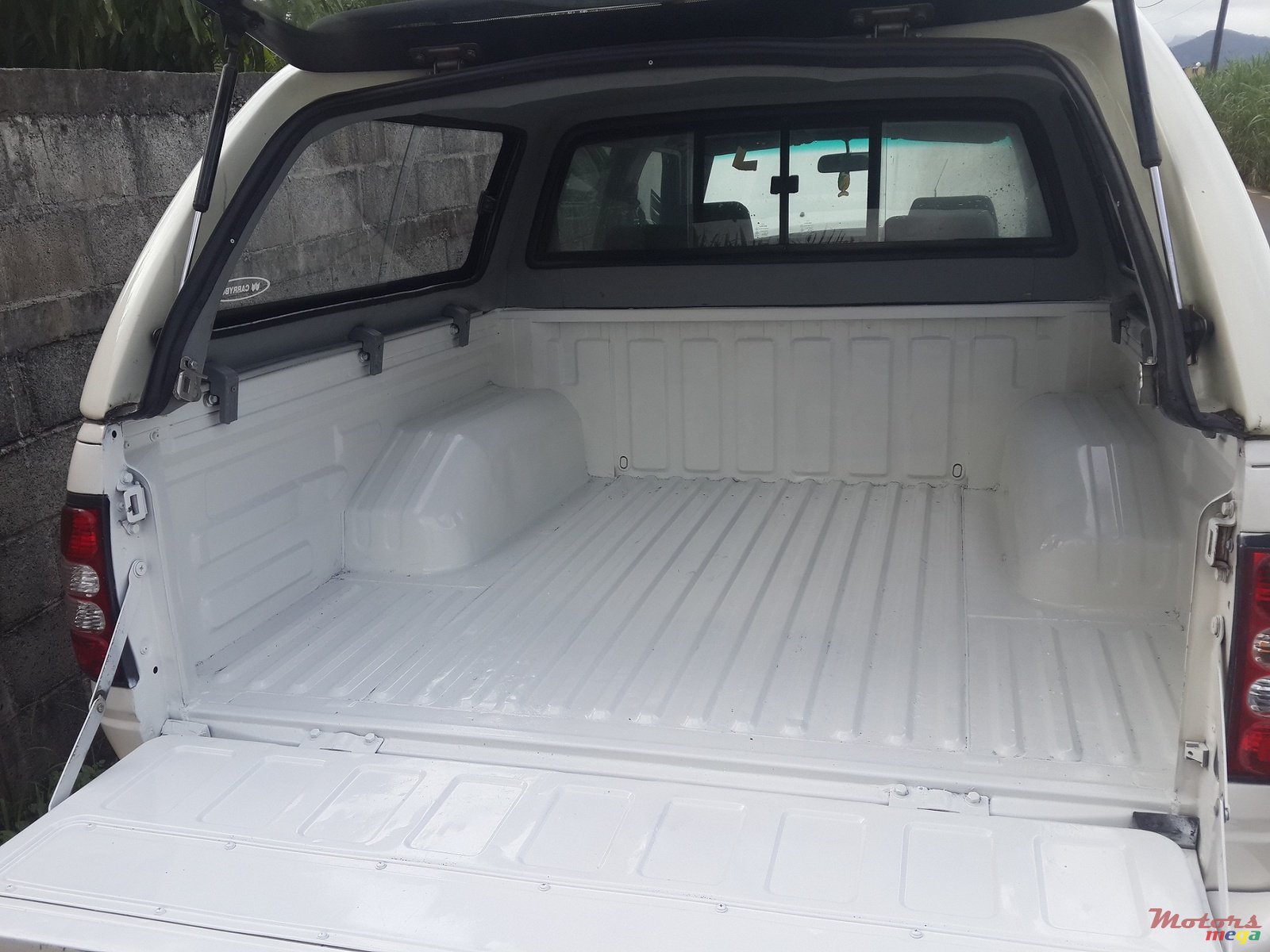 2009' GWM Sailor 4x2 photo #7