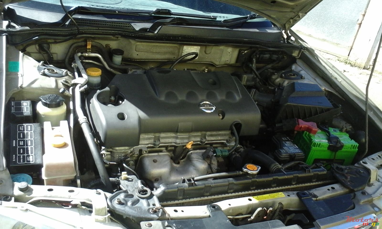 2005' Nissan Sunny photo #3