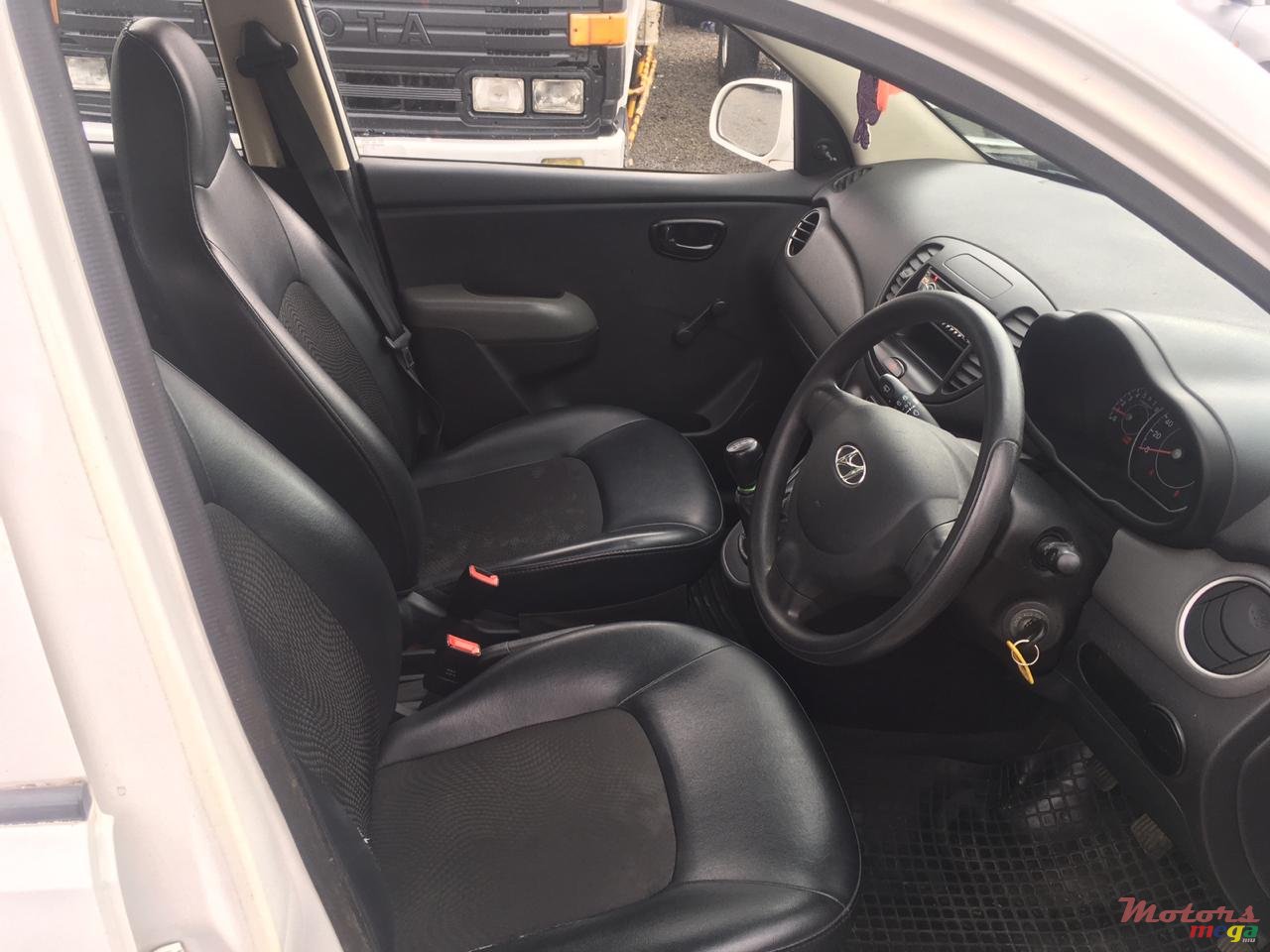 2016' Hyundai i10 photo #6