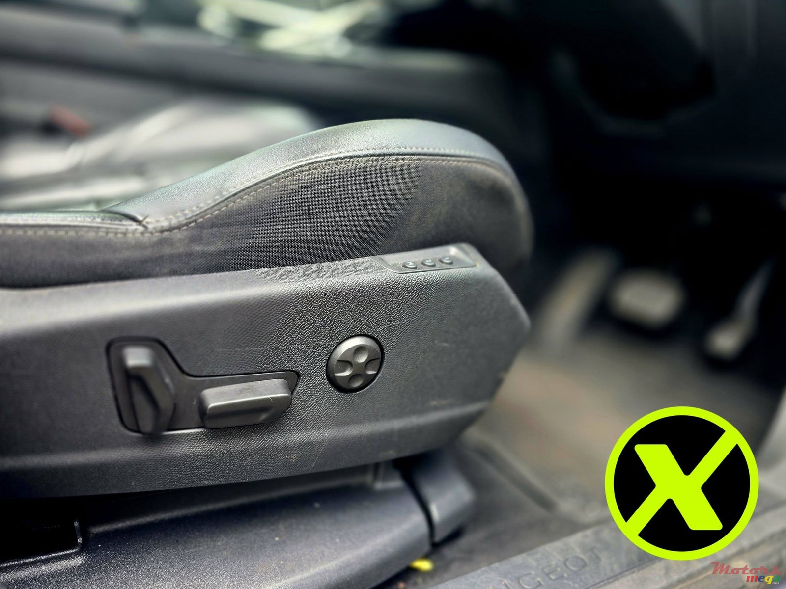 2019' Peugeot 3008 photo #3