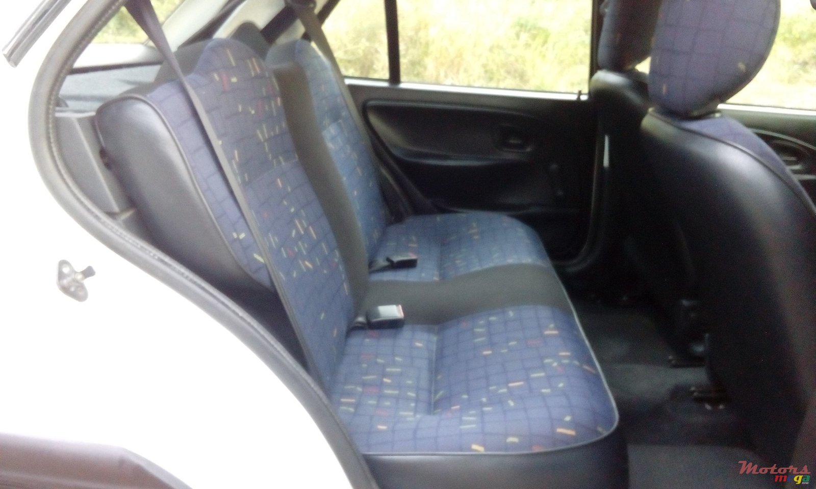 2001' Citroen Saxo photo #6