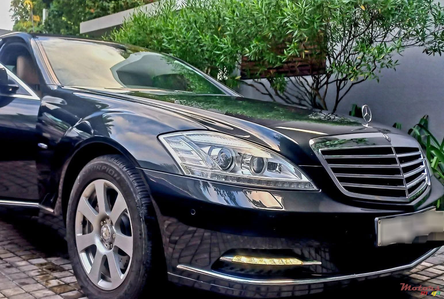 2012' Mercedes-Benz S 350 photo #1
