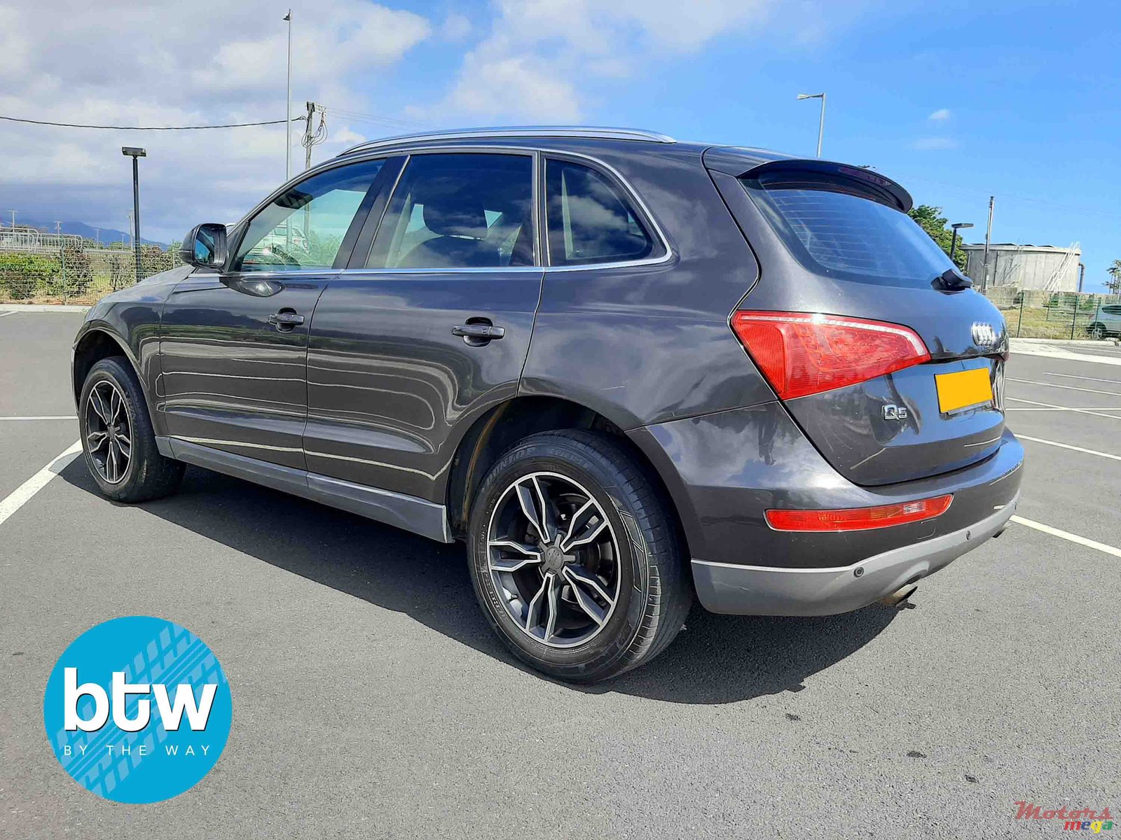 2012' Audi Q5 photo #3