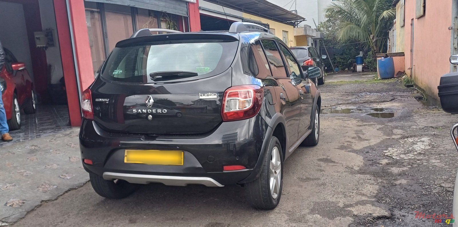 2014' Renault Sandero photo #3