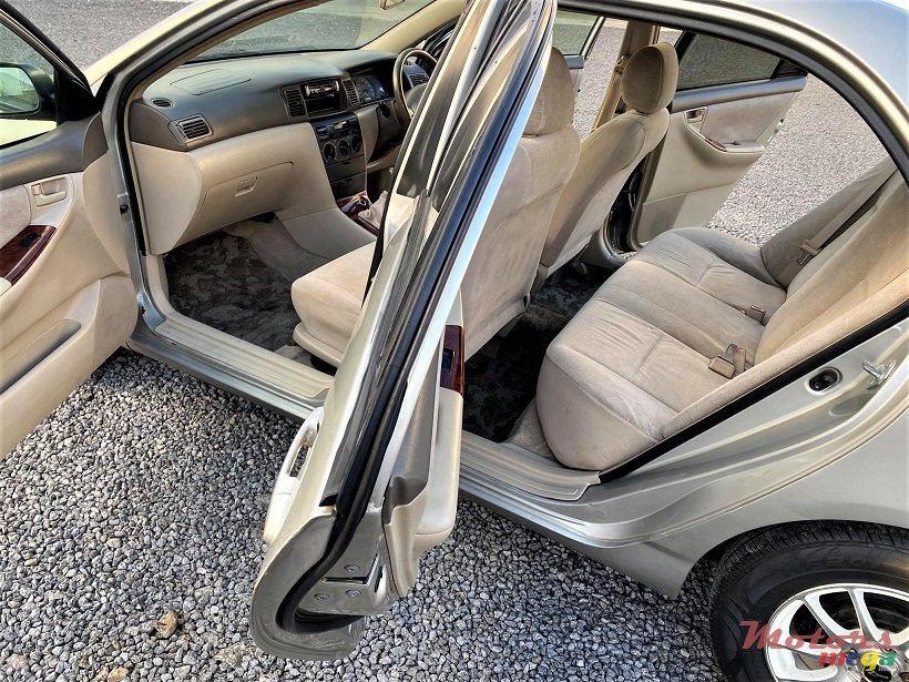 2002' Toyota Corolla NZE Manual 1.5L JAPAN photo #4