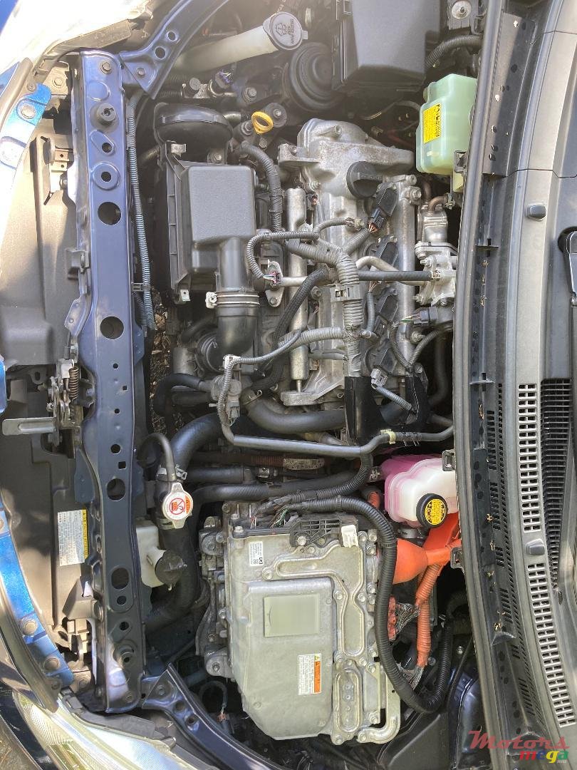 2017' Toyota Aqua photo #6