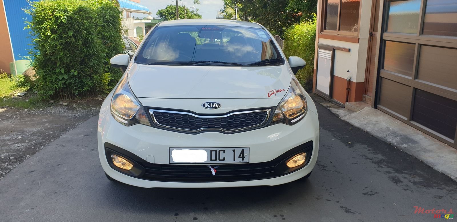 2014' Kia Rio photo #1