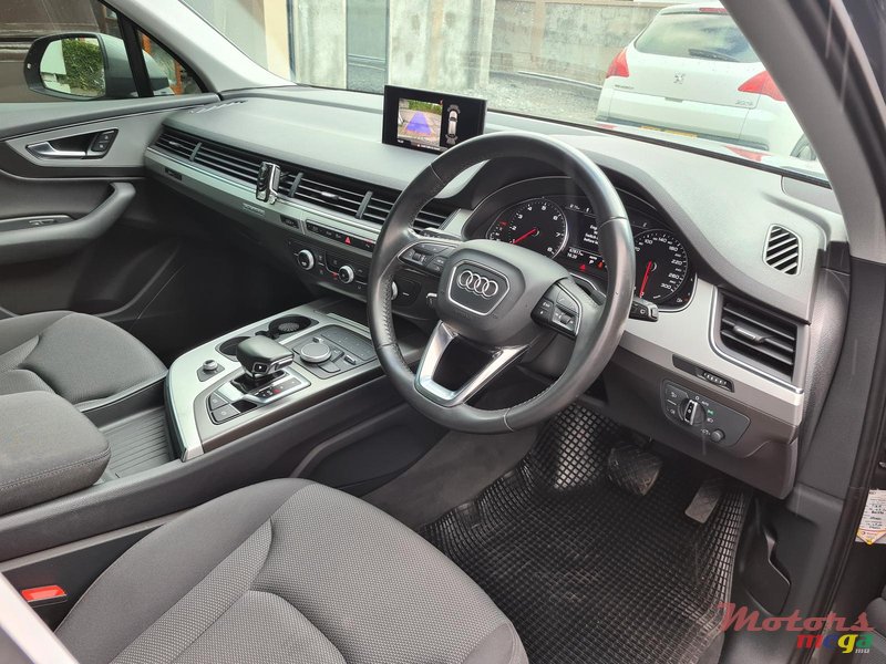 2017' Audi Q7 Quattro 2.0 automatic photo #5