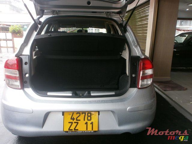 2011' Nissan March photo #6