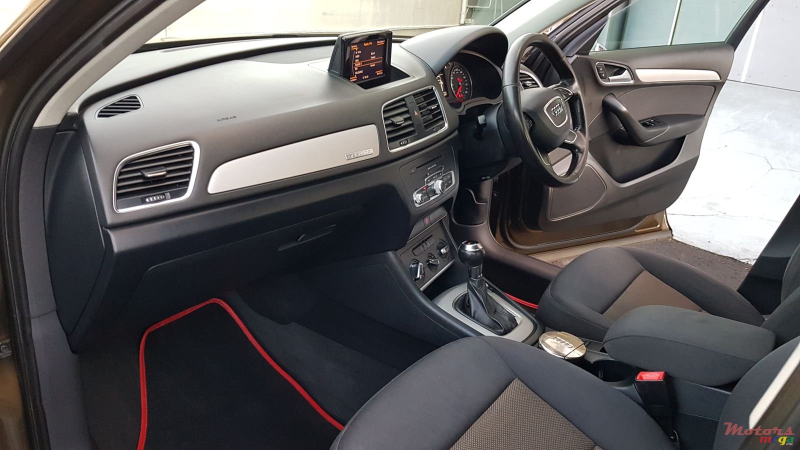 2016' Audi Q3 Quattro photo #6