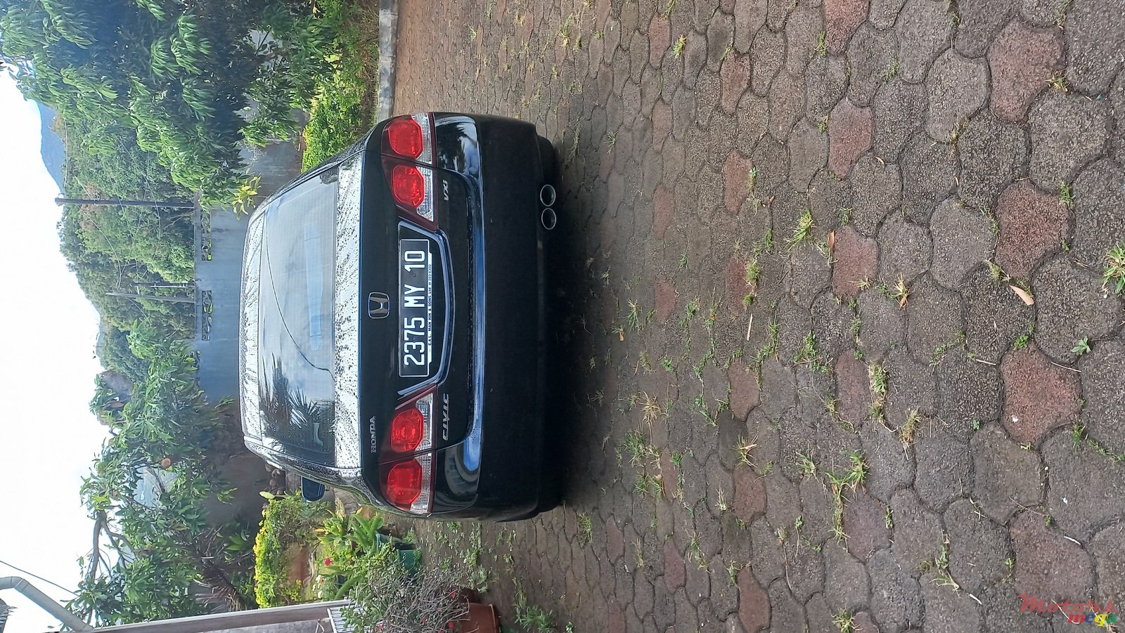 2010' Honda Civic FD 7 photo #1