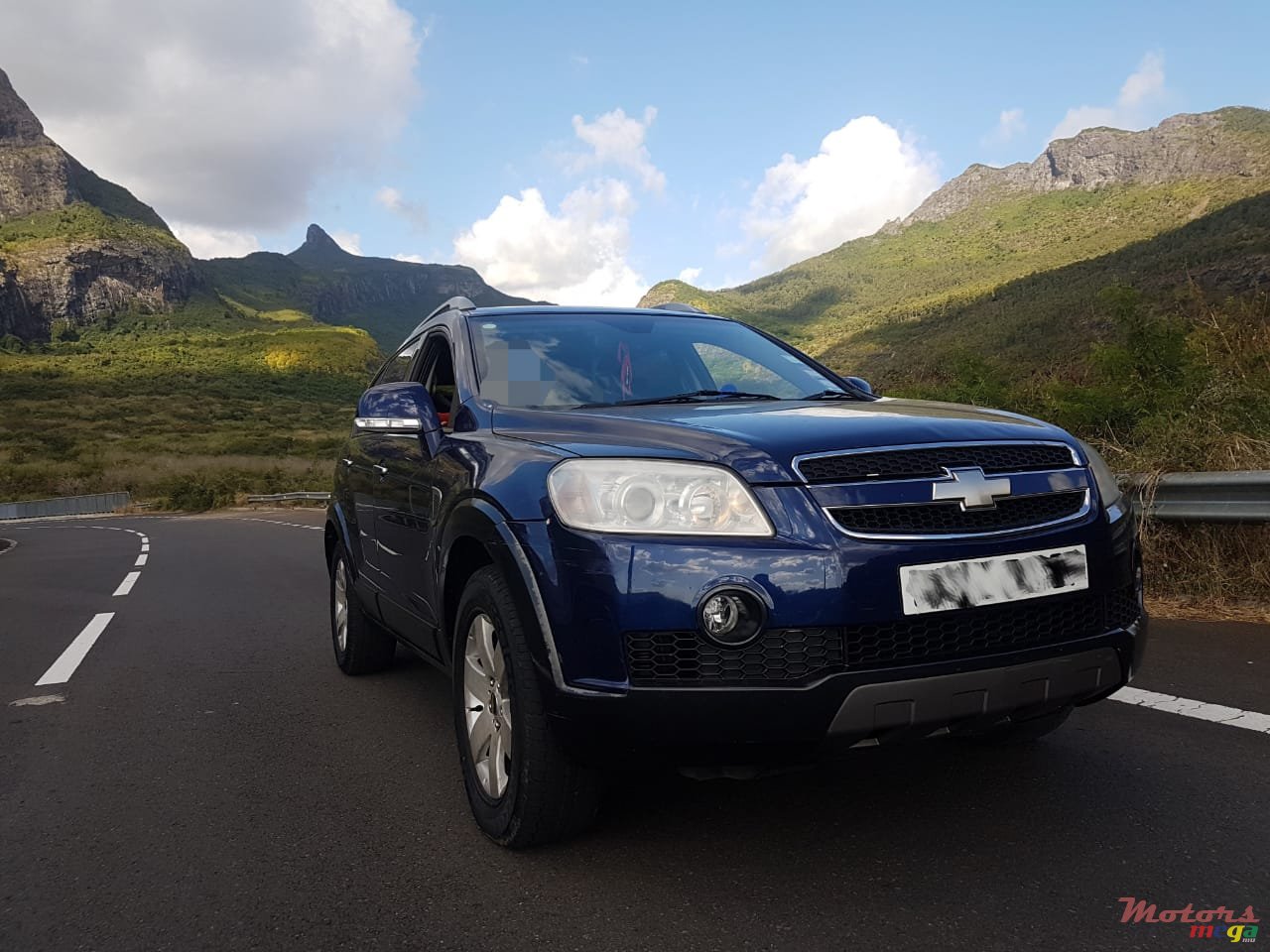 2007' Chevrolet Captiva photo #2