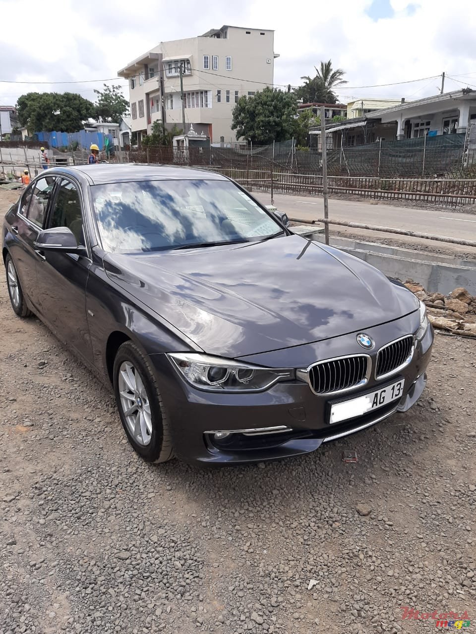 2013' BMW 320 photo #4