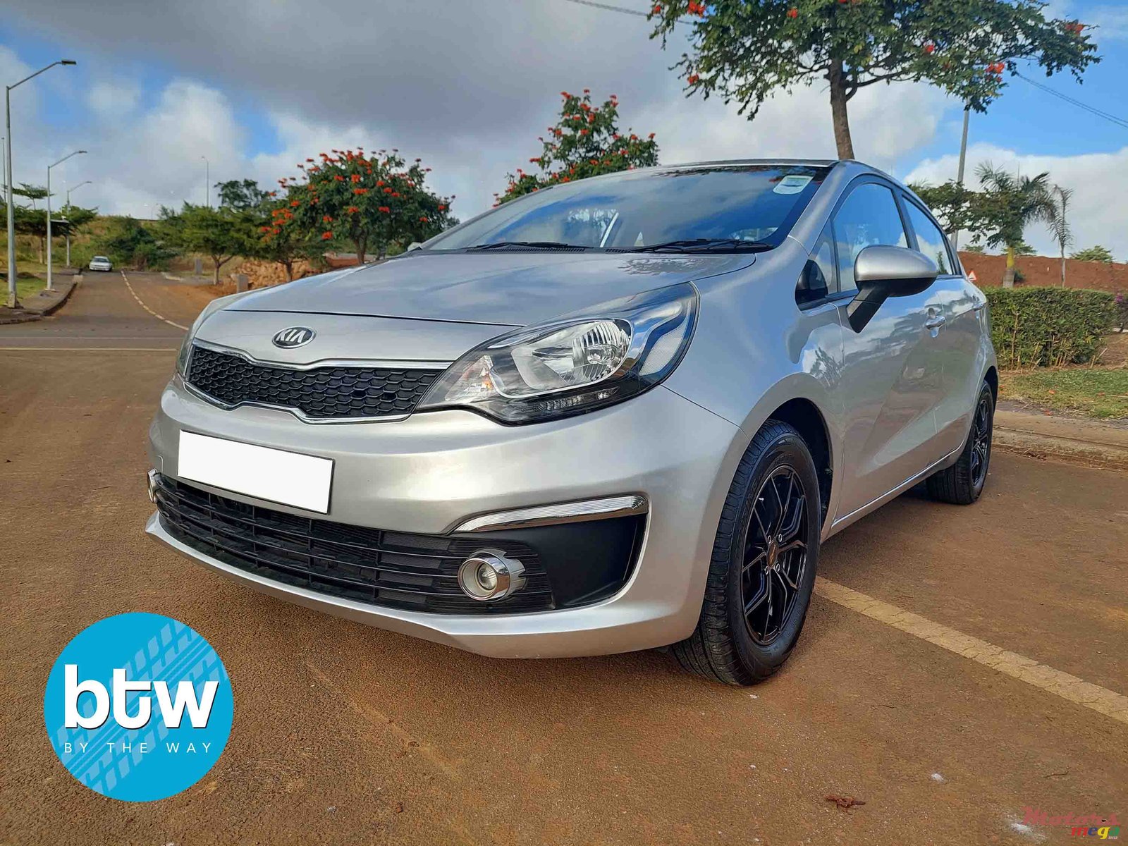 2017' Kia Rio photo #2