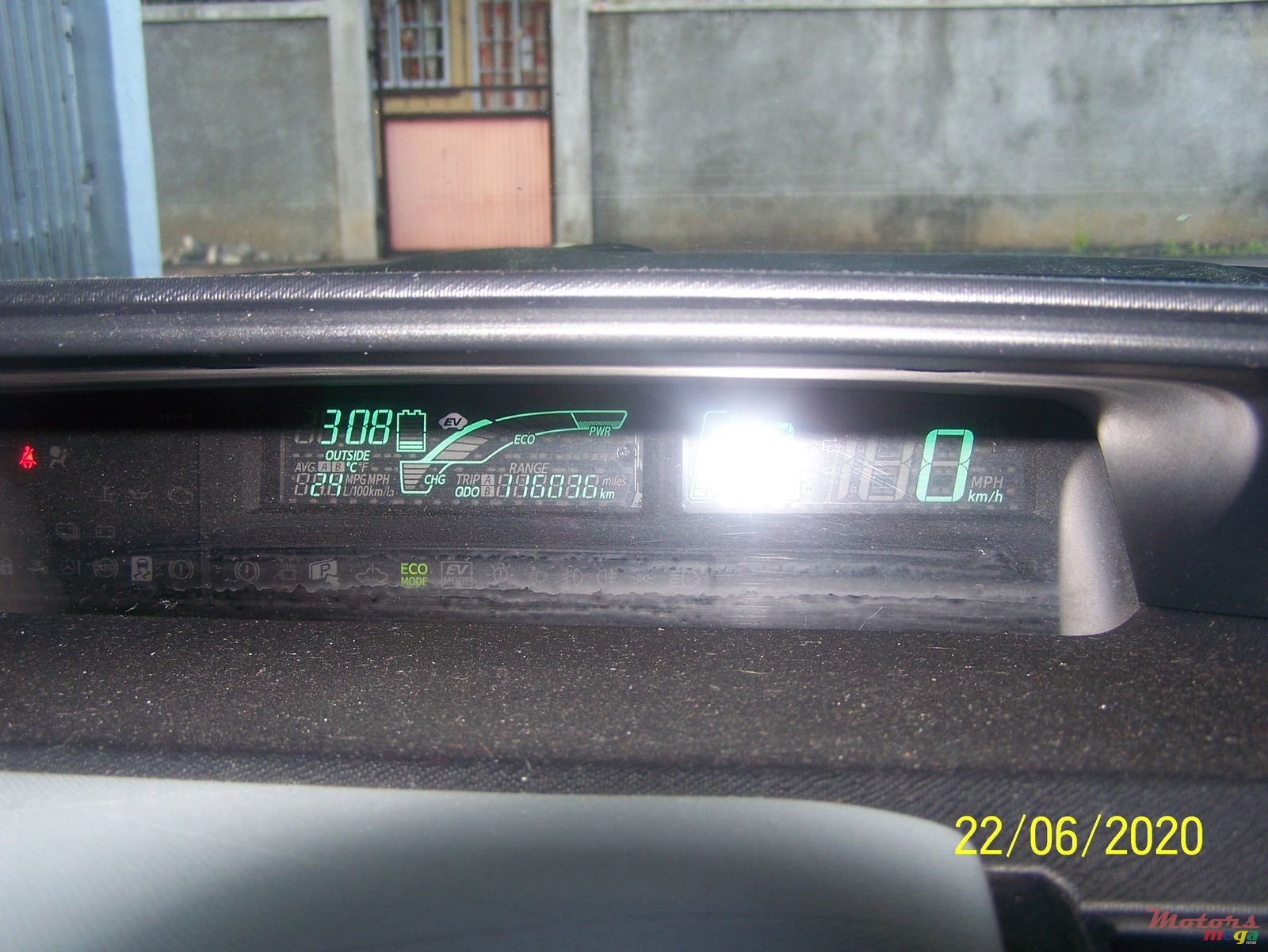 2012' Toyota Aqua Nil photo #4